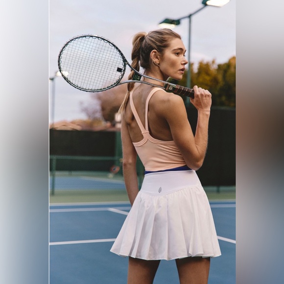 NWT Free People Movement Swing Of Things Skort size x-small white - Picture 1 of 3